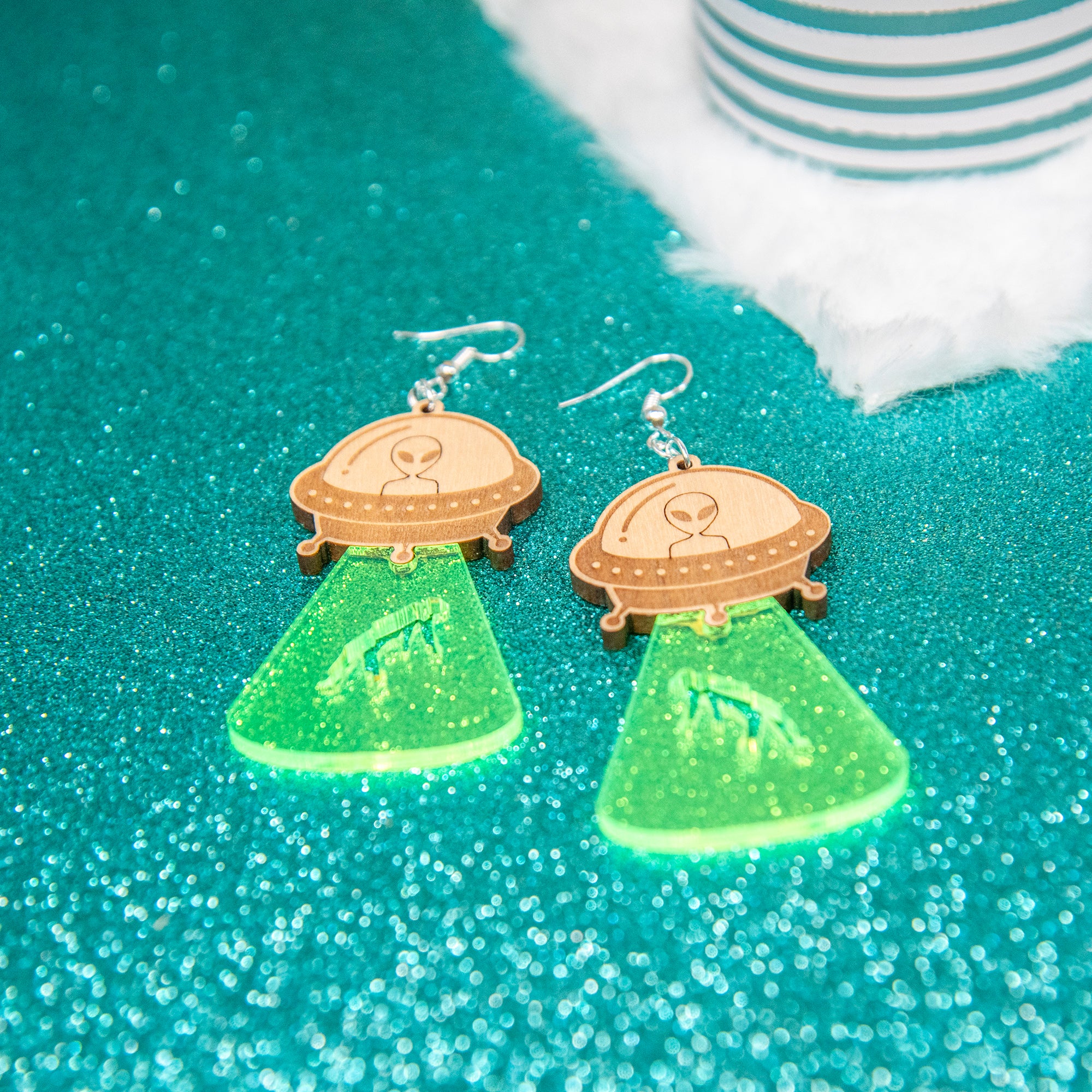 Alien Abduction Novelty Earrings - Image 4