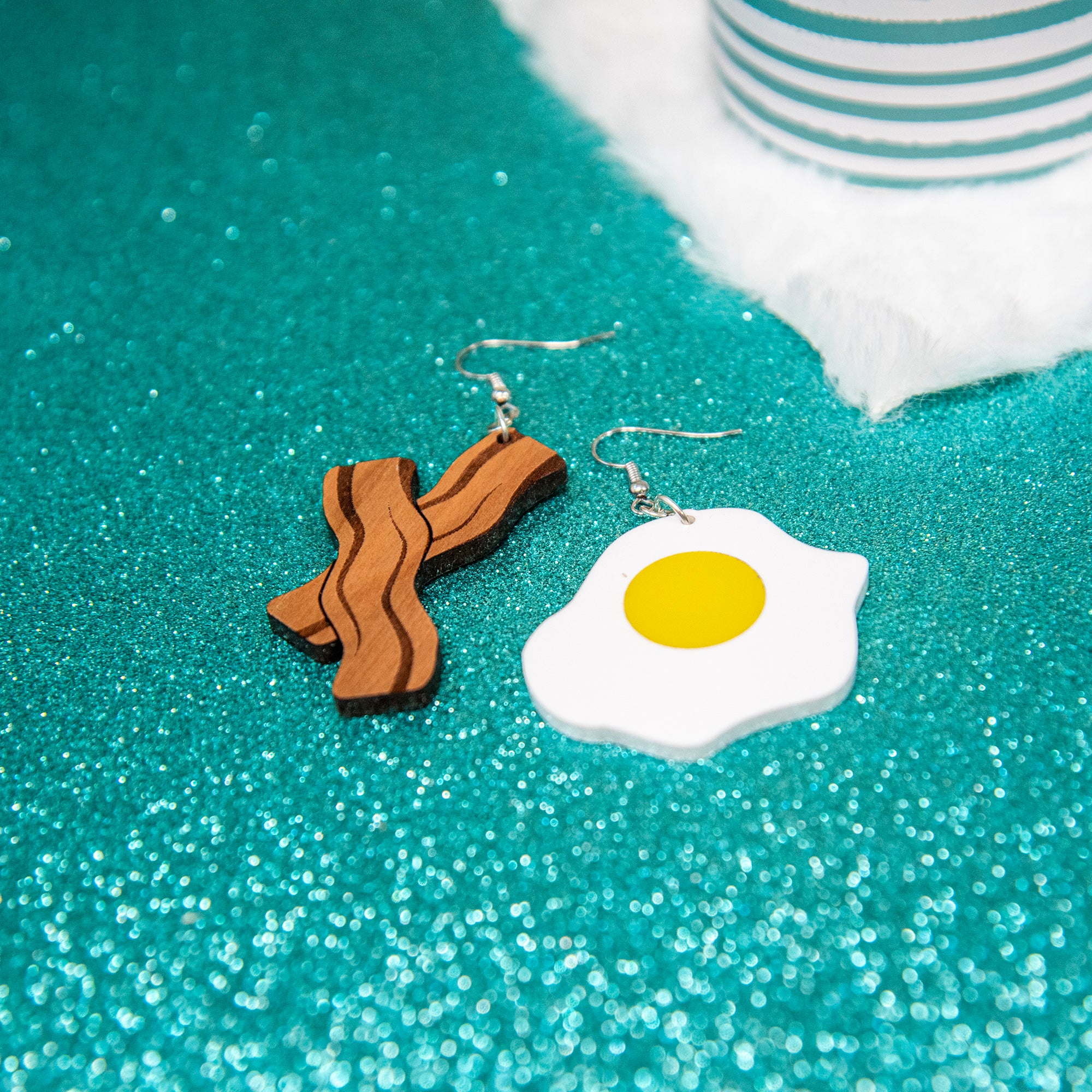 Bacon & Eggs Novelty Earrings - Image 4