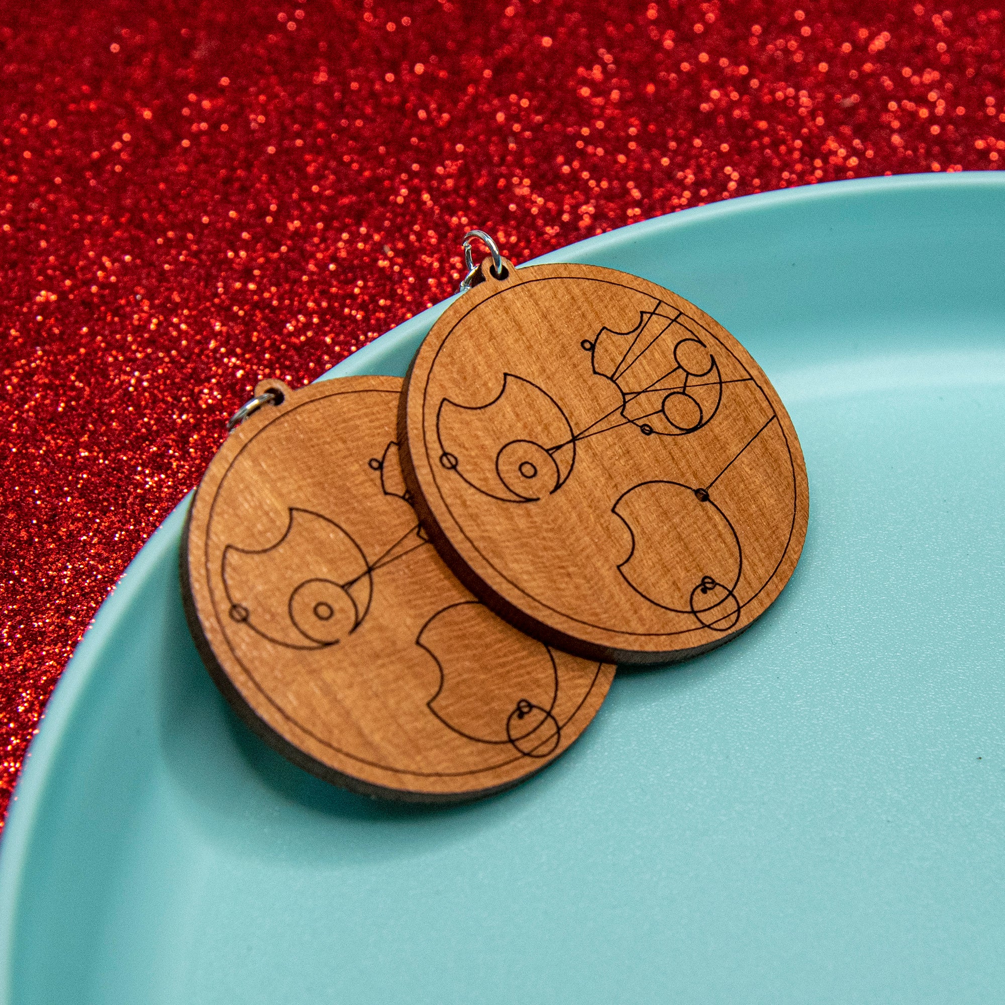 Custom Gallifreyan phrase earrings - Image 5