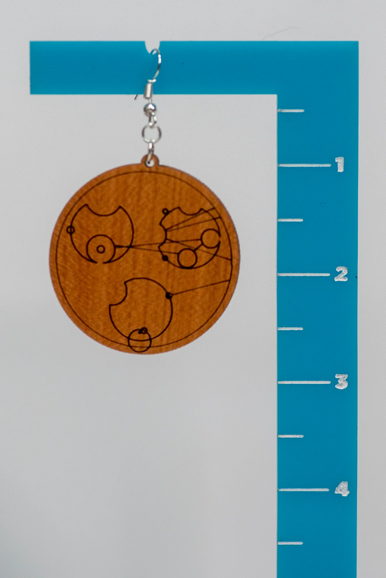 Custom Gallifreyan phrase earrings - Image 6
